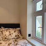 Villa Varmt Og Hjemmekoselig Bergenshus Med 2 - I Rolig Smau I Hjertet Av