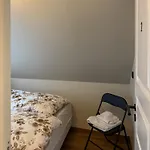 Varmt Og Hjemmekoselig Bergenshus Med 2 - I Rolig Smau I Hjertet Av 别墅 *