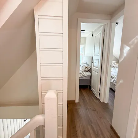 Вилла Varmt Og Hjemmekoselig Bergenshus Med 2 - I Rolig Smau I Hjertet Av *