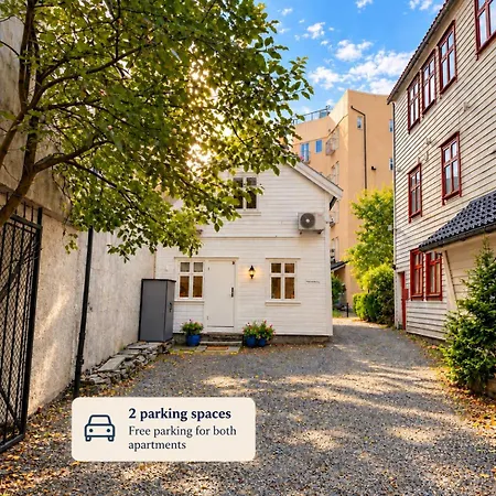Appartement Historic House With 2 Separate On A Quiet Pedestrian Lane - Free Parking Bergen